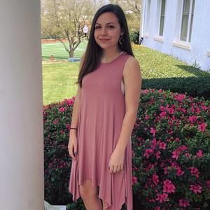 Meet your Posher, Aleana